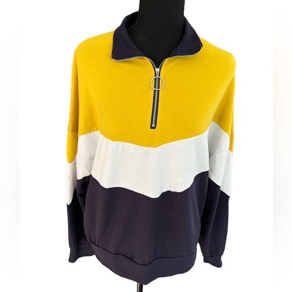 Shein color block 1/4 zip long sleeved sweatshirt with French terry lining sz M. - Picture 1 of 4